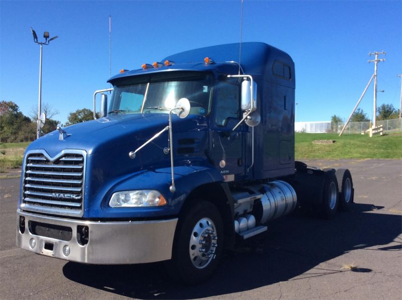 2017 MACK PINNACLE CXU613 7166651359