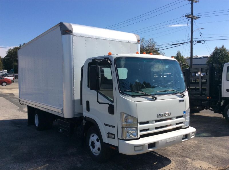 2014 ISUZU NPR HD 7169689405 2014 ISUZU NPR HD 7169689405