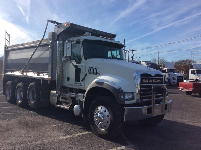 2019 MACK GRANITE 64FR 7227576769 2019 MACK GRANITE 64FR 7227576769
