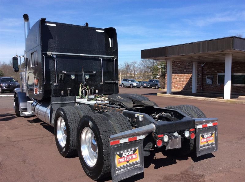 2016 PETERBILT 389 7259651789 2016 PETERBILT 389 7259651789