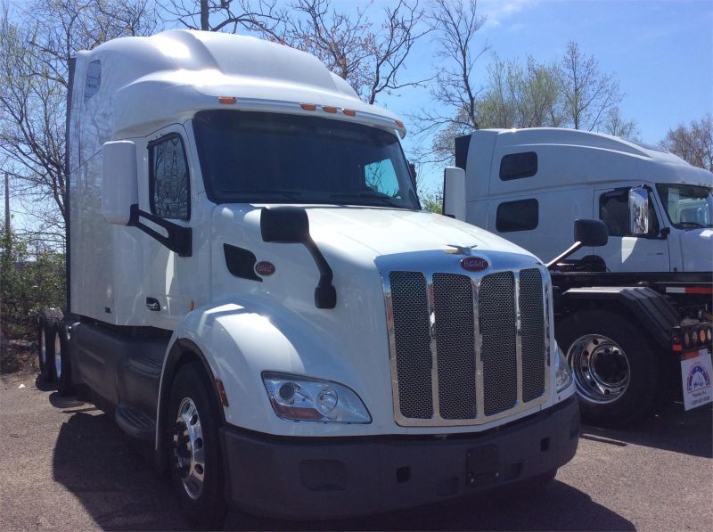 2019 PETERBILT 579 7262168841 2019 PETERBILT 579 7262168841