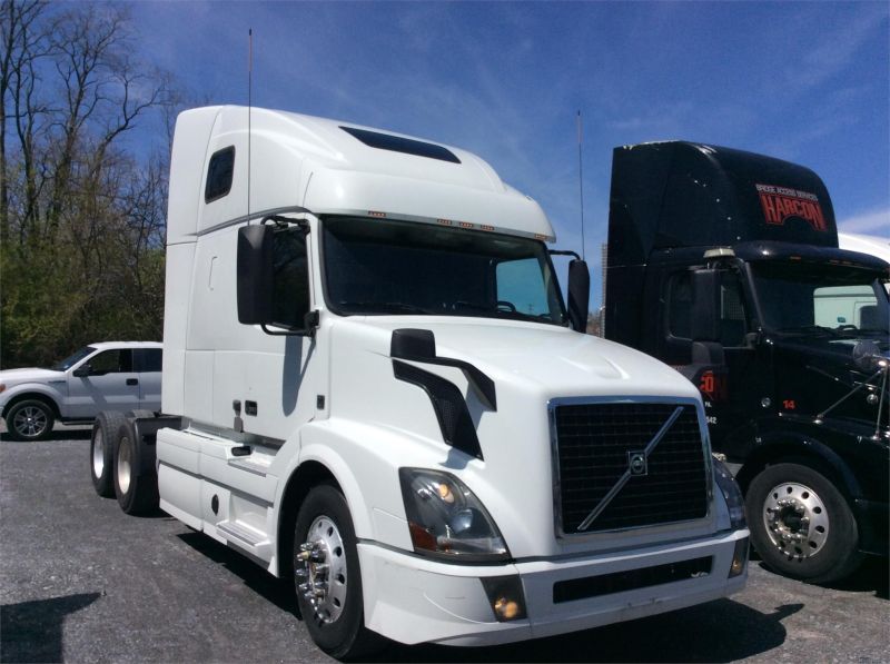 2017 VOLVO VNL64T670 7263126963 2017 VOLVO VNL64T670 7263126963