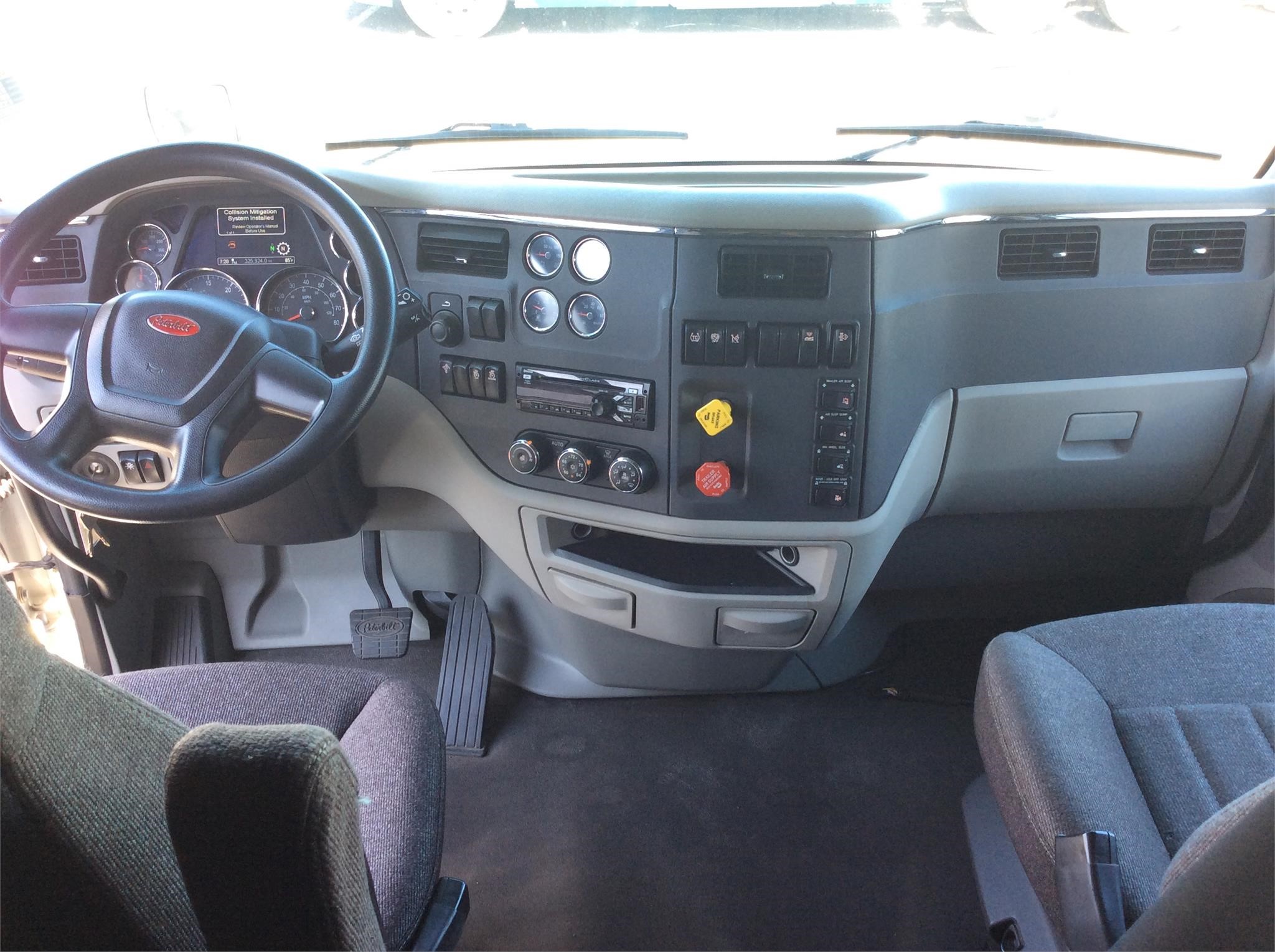 2019 PETERBILT 579 7263721876 2019 PETERBILT 579 7263721876