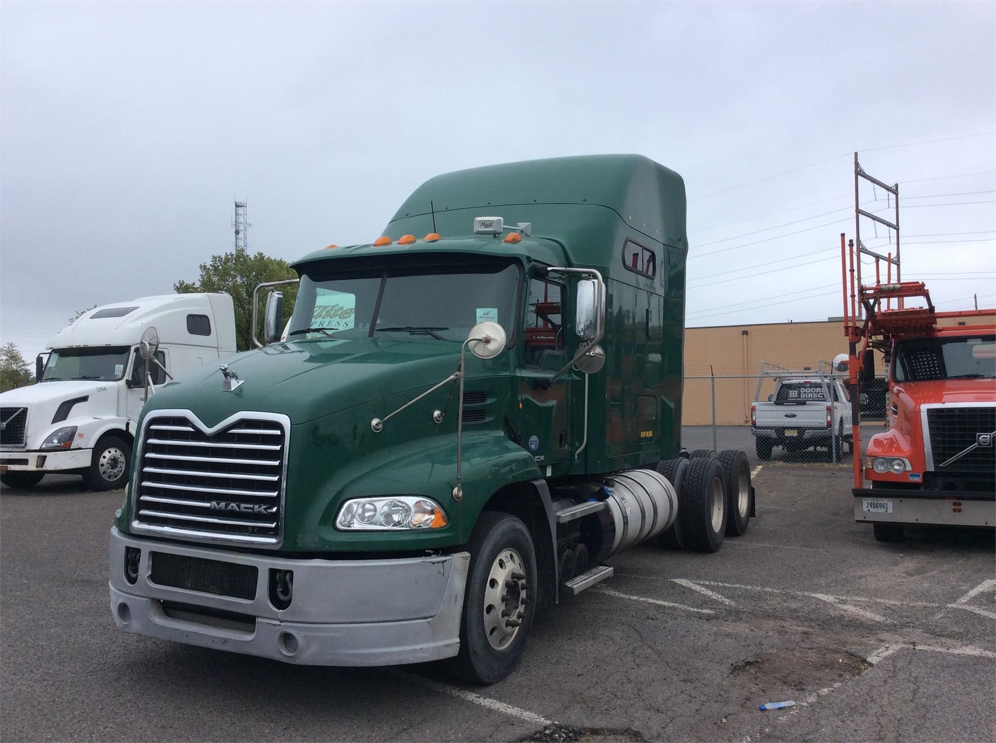 2014 MACK PINNACLE CXU613 7267073419 2014 MACK PINNACLE CXU613 7267073419