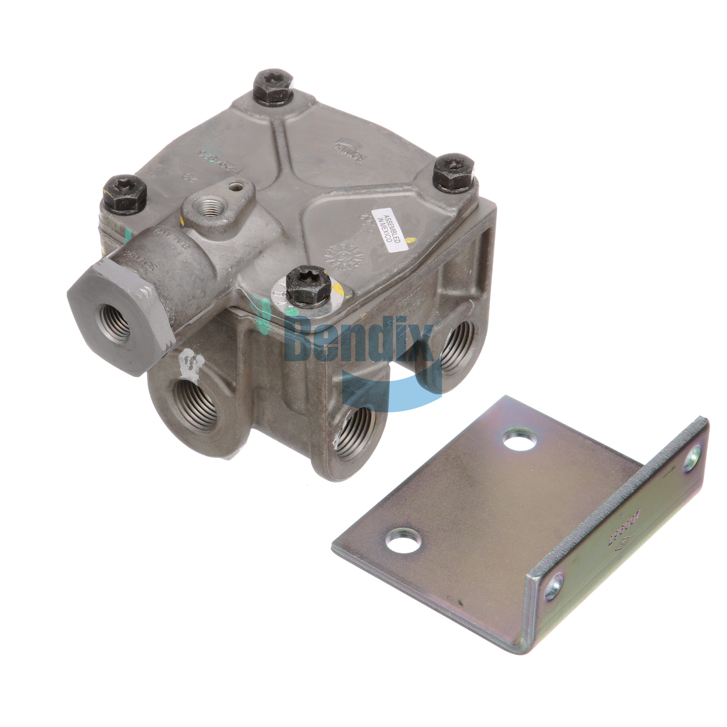 Bendix R14 Relay Valve 104574 - Bergey's Truck Centers: Medium