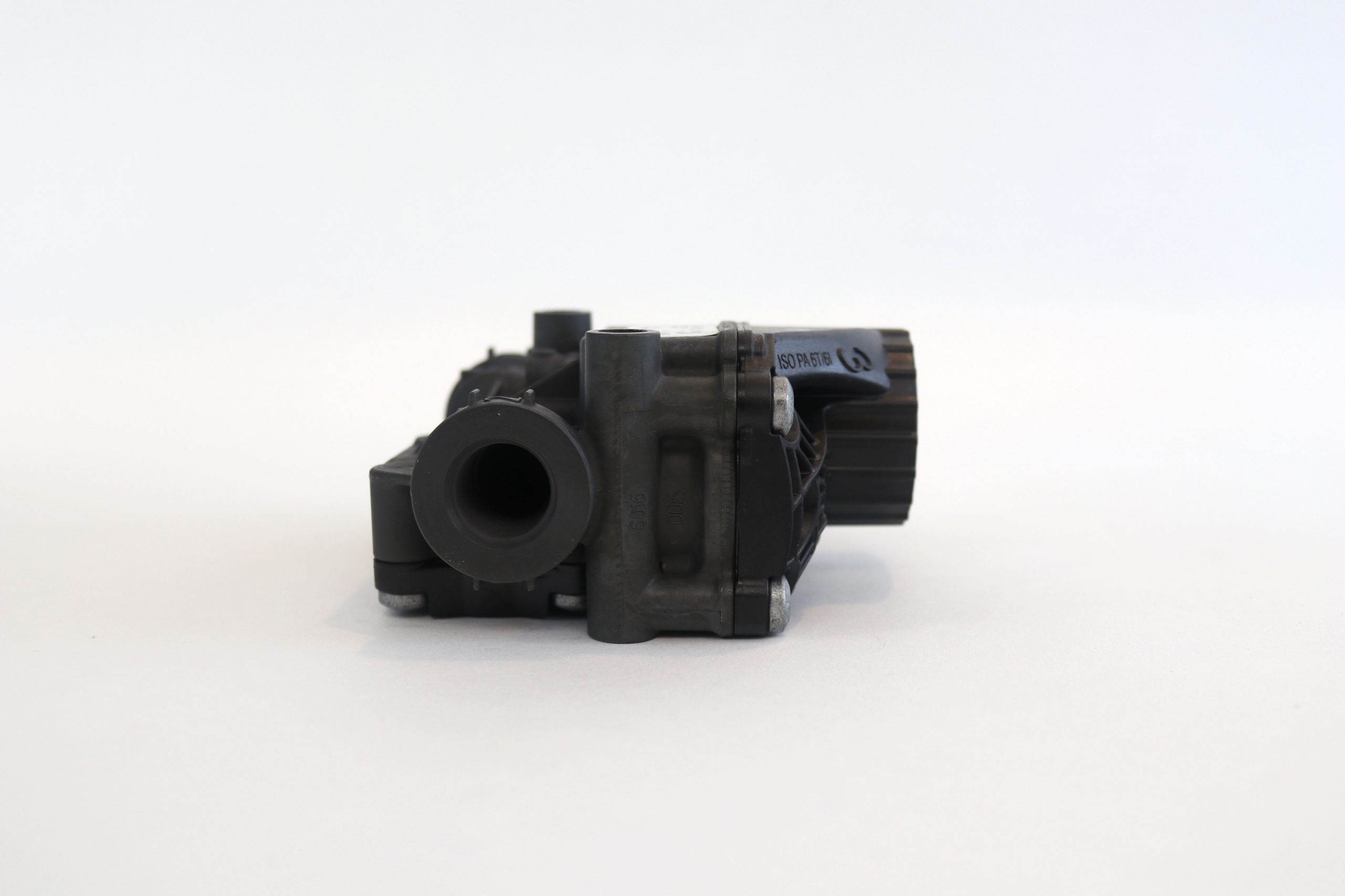 Bendix M40HF ABS Moldulator Valve K079665 - Bergey's Truck