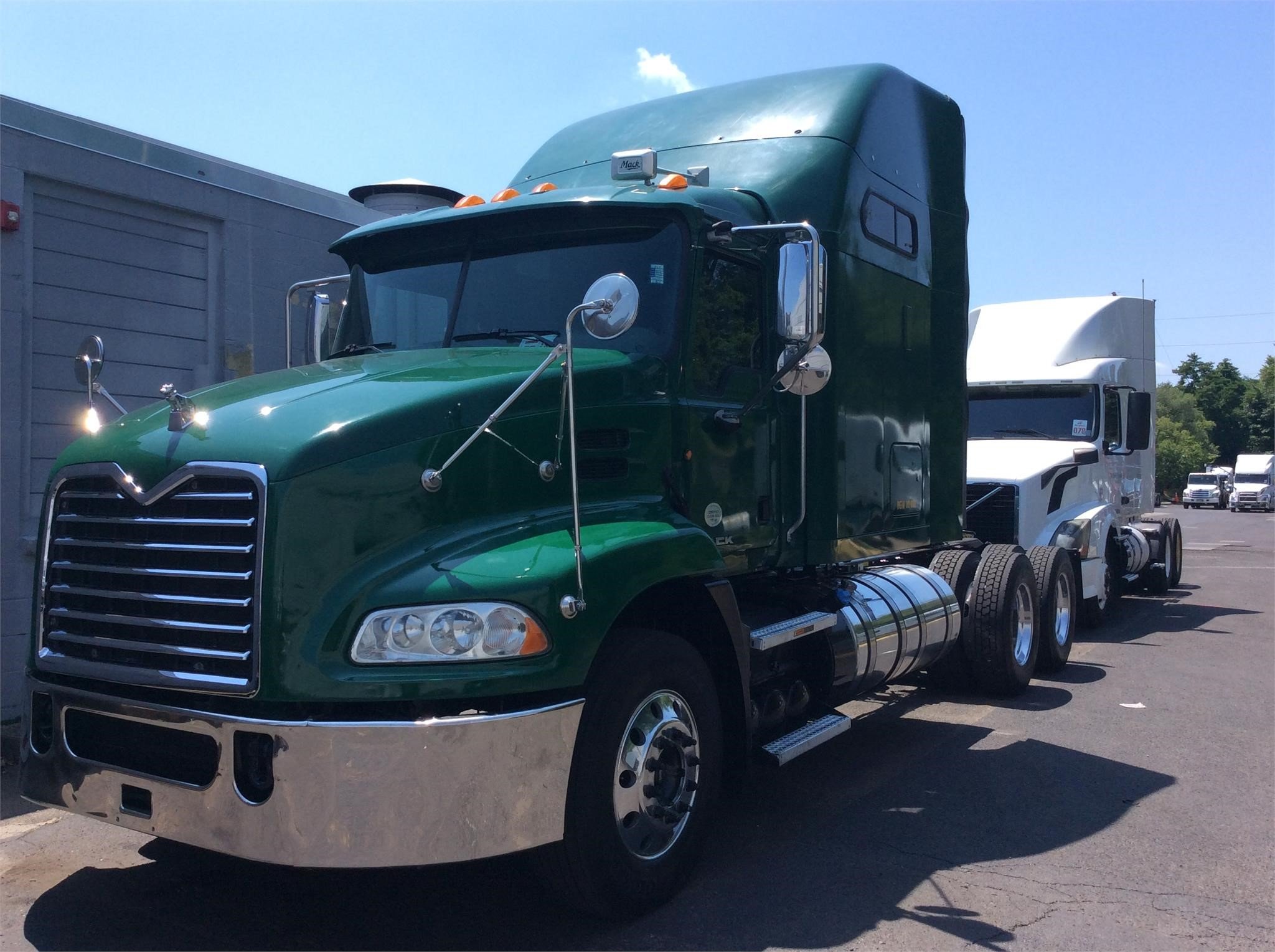 2014 MACK PINNACLE CXU613 7276805220 2014 MACK PINNACLE CXU613 7276805220