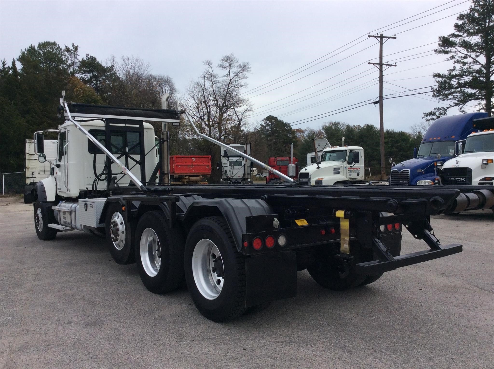 2013 MACK GRANITE GU713 8004776037 2013 MACK GRANITE GU713 8004776037