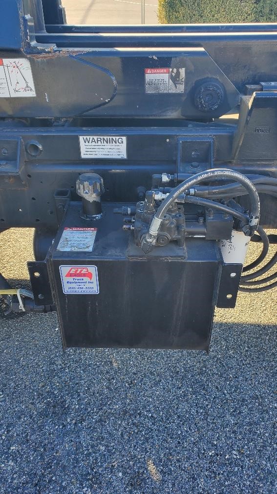 2011 HINO 338 8009453407 2011 HINO 338 8009453407