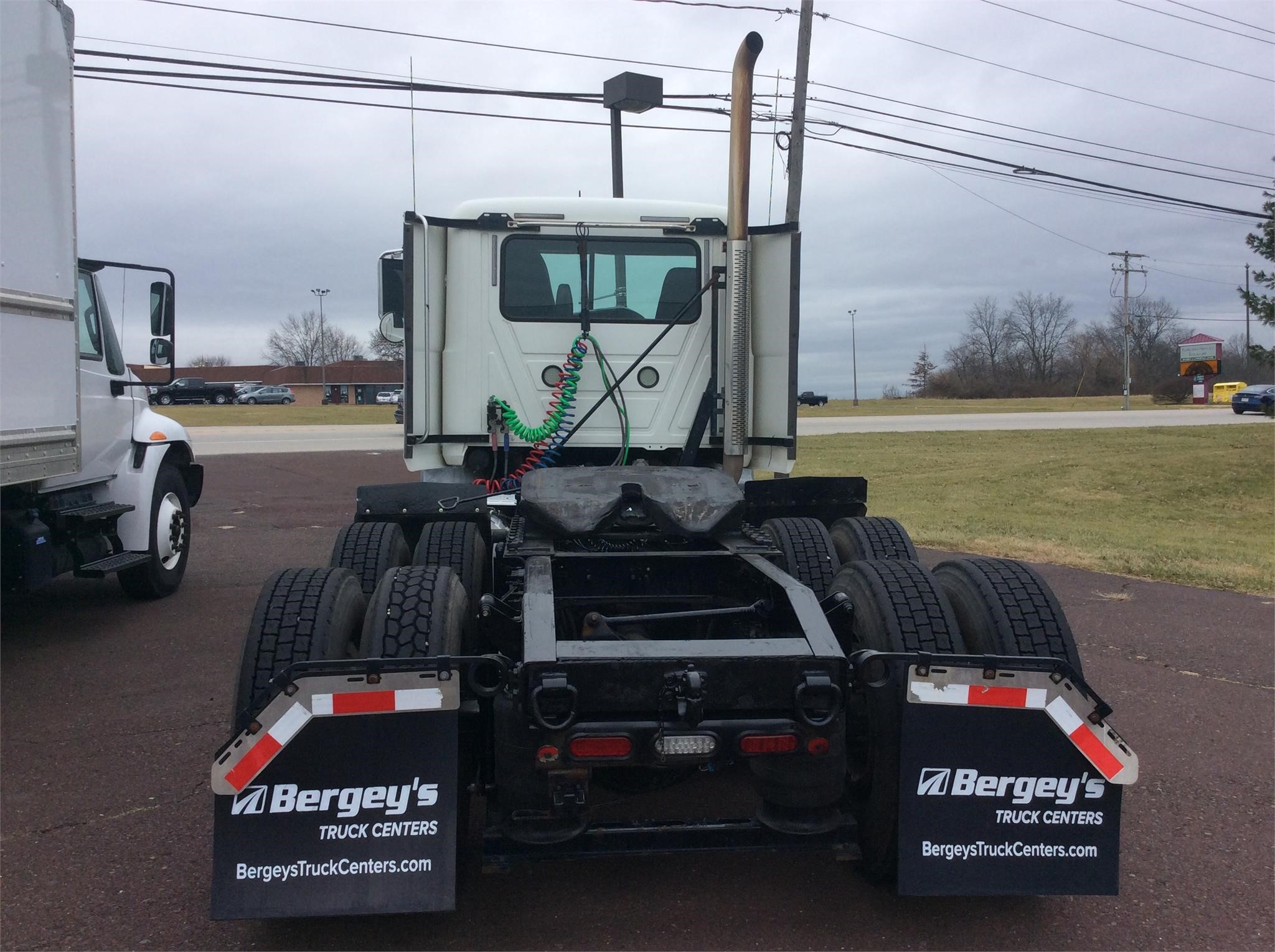 2016 MACK PINNACLE CXU613 8011298568 2016 MACK PINNACLE CXU613 8011298568