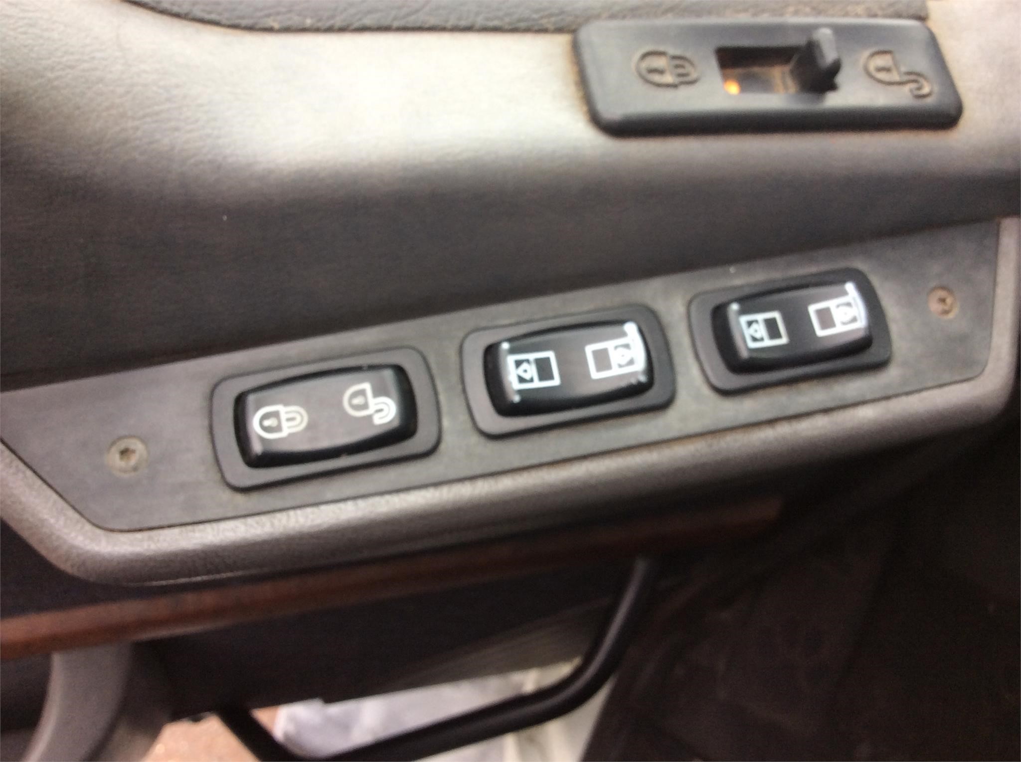 2016 MACK PINNACLE CXU613 8011298573 2016 MACK PINNACLE CXU613 8011298573