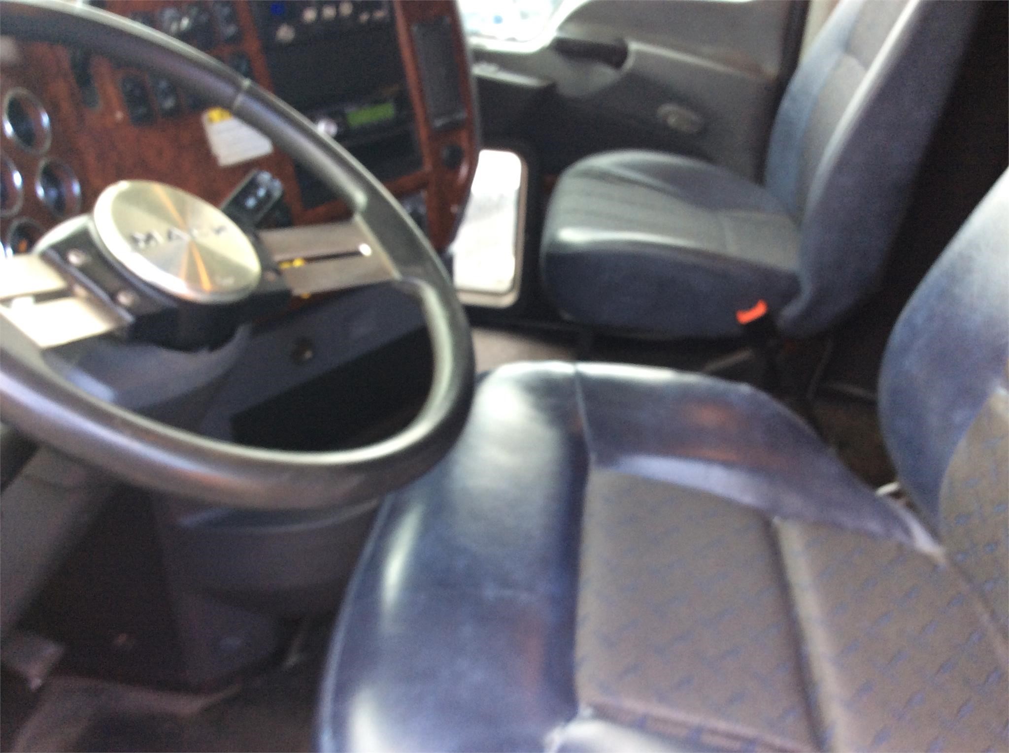 2018 MACK PINNACLE CXU613 8013064701 2018 MACK PINNACLE CXU613 8013064701