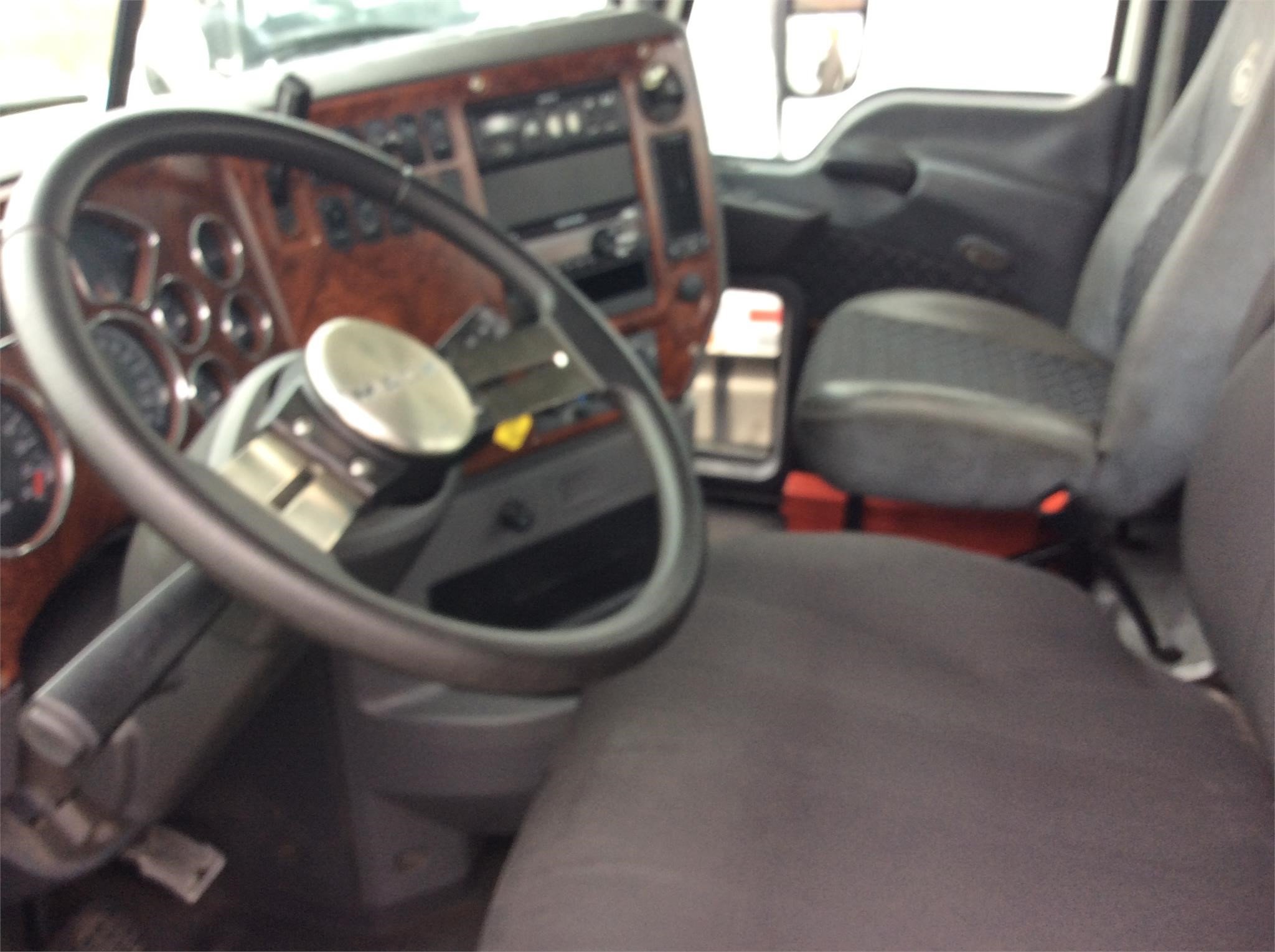 2016 MACK PINNACLE CXU613 8013082474 2016 MACK PINNACLE CXU613 8013082474