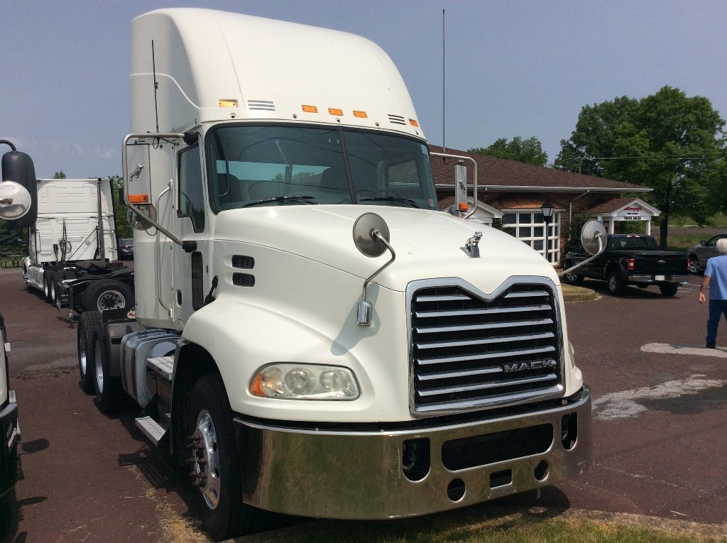 Year,Manufacturer,Model 2 Year,Manufacturer,Model 2