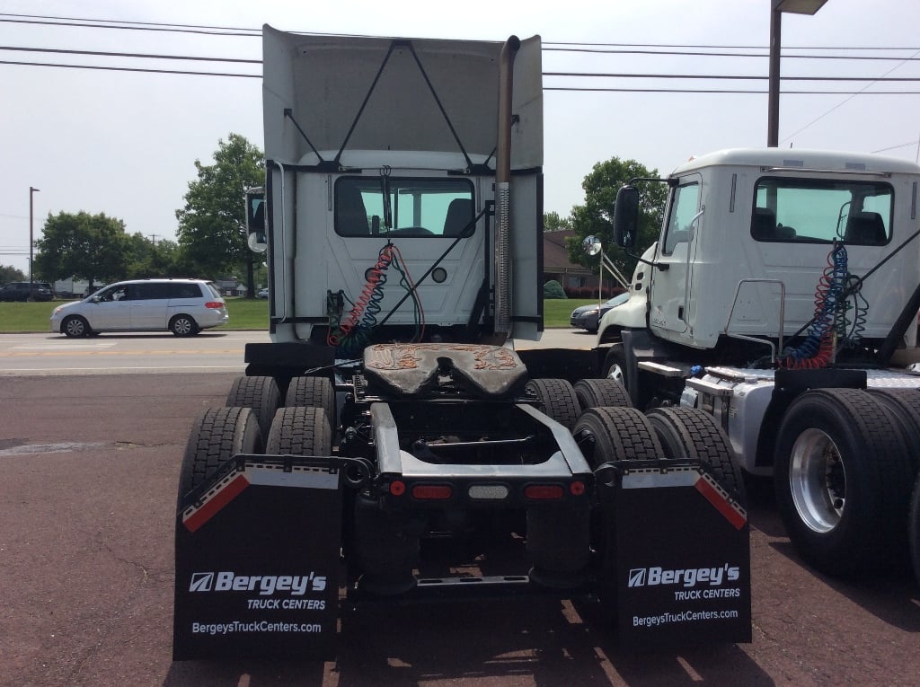 Year,Manufacturer,Model 3 Year,Manufacturer,Model 3