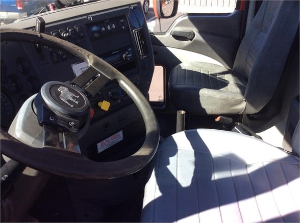 Year,Manufacturer,Model 6 Year,Manufacturer,Model 6