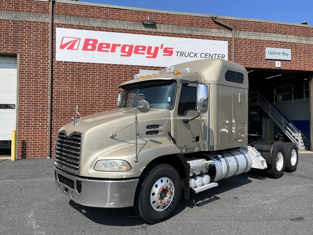 Year,Manufacturer,Model 1 Year,Manufacturer,Model 1