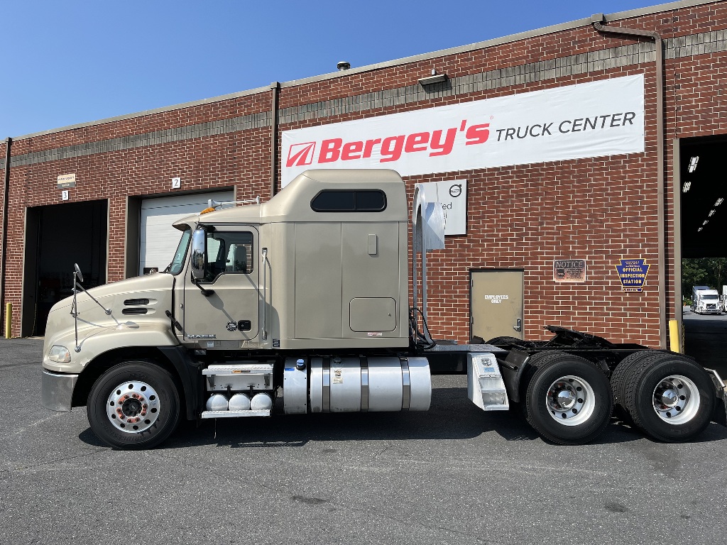 Year,Manufacturer,Model 3 Year,Manufacturer,Model 3