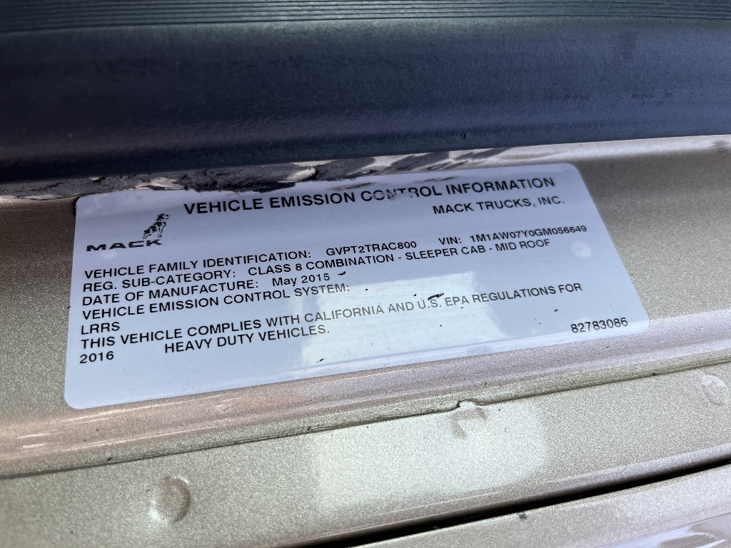 Year,Manufacturer,Model 30 Year,Manufacturer,Model 30