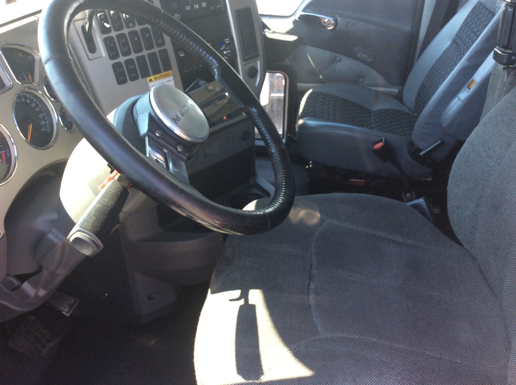 Year,Manufacturer,Model 5 Year,Manufacturer,Model 5