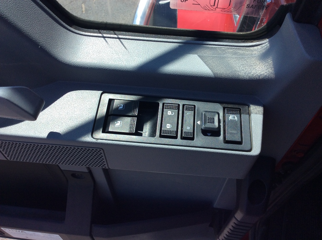 Year,Manufacturer,Model 8 Year,Manufacturer,Model 8