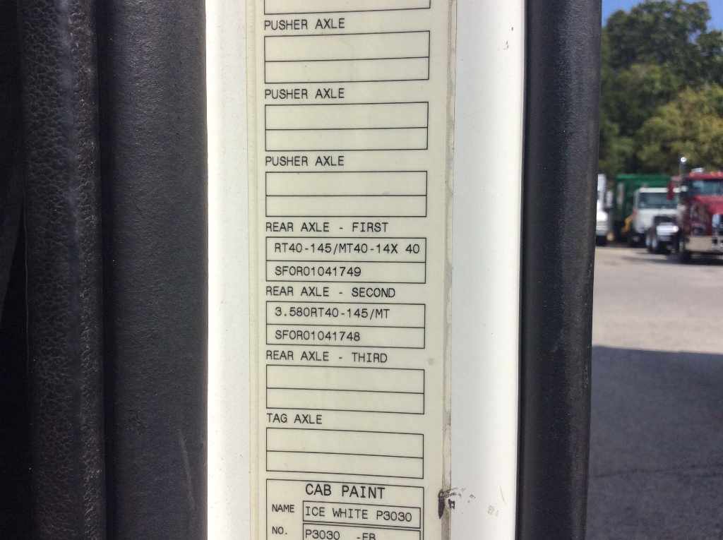 Year,Manufacturer,Model 5 Year,Manufacturer,Model 5