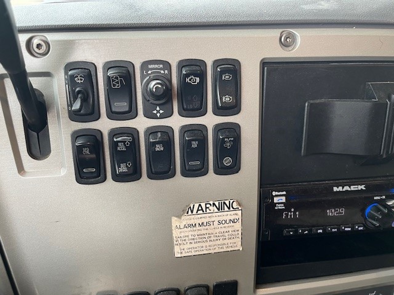 Year,Manufacturer,Model 12 Year,Manufacturer,Model 12