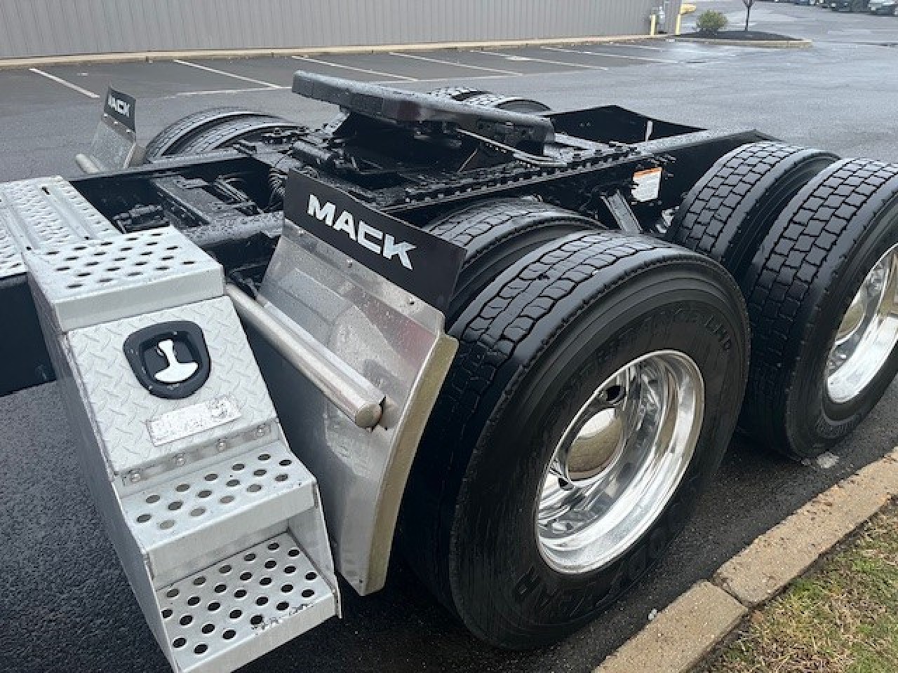 Year,Manufacturer,Model 4 Year,Manufacturer,Model 4