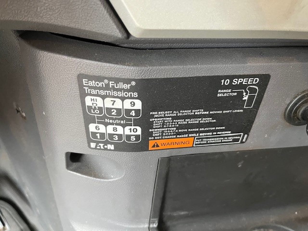 Year,Manufacturer,Model 9 Year,Manufacturer,Model 9