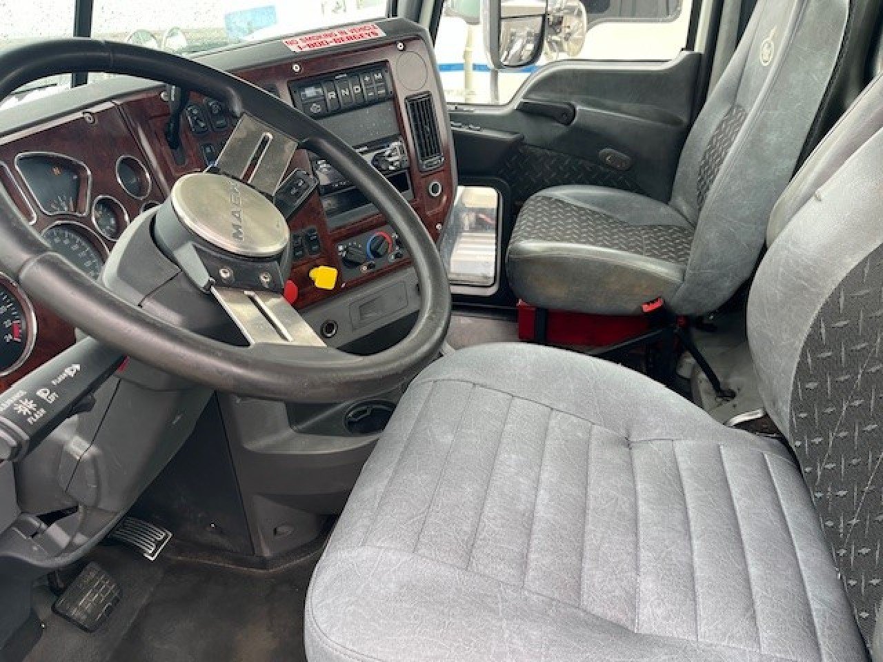 オリジナル　OG Mack Bone Mack Octane Zip Safety Boots – Mack US