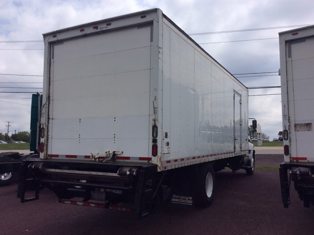 2016 HINO 268A 1001608-05 2016 HINO 268A 1001608-05