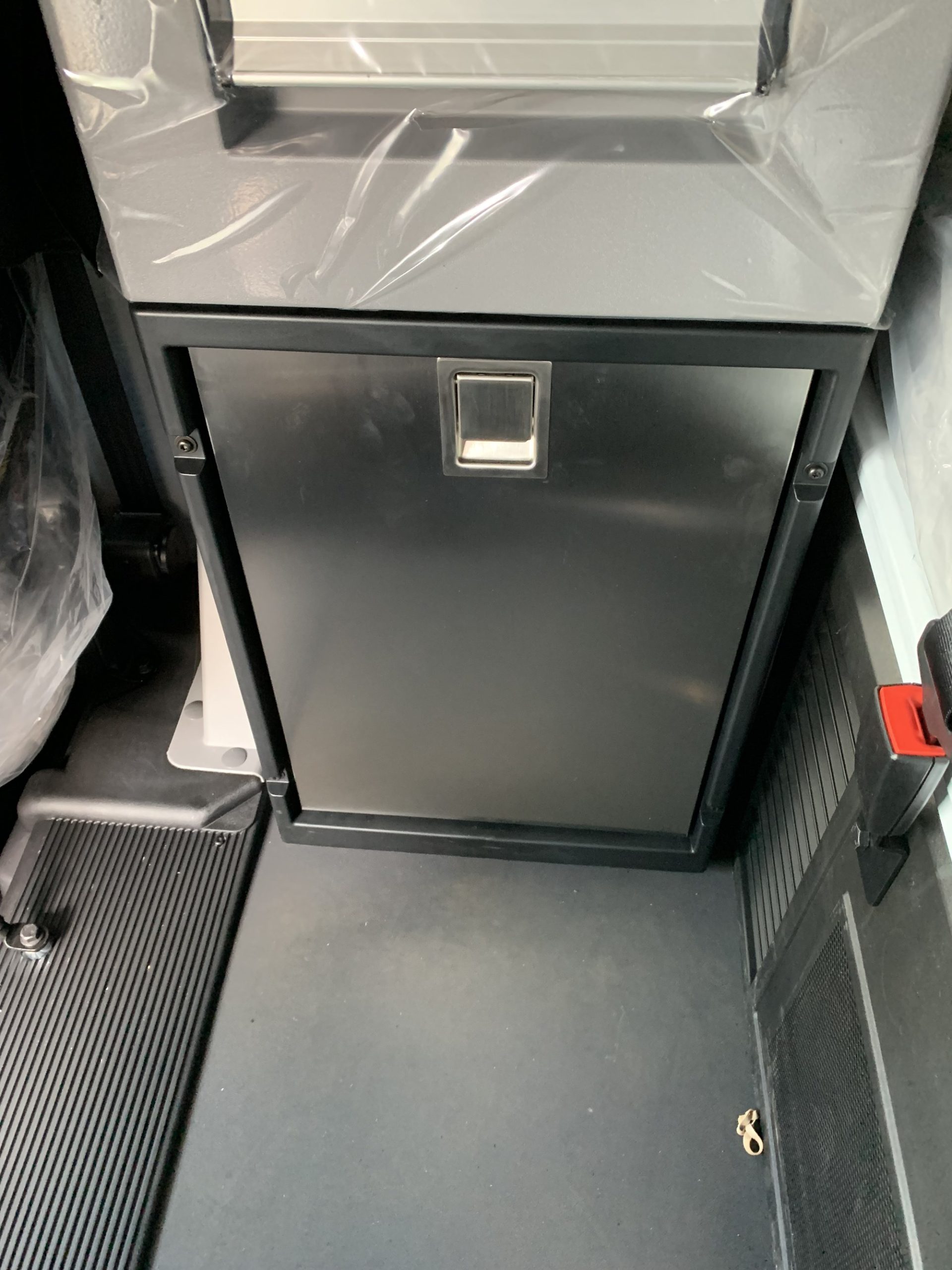 2025 MACK AN64T SLEEPER 1002693-08 2025 MACK AN64T SLEEPER 1002693-08