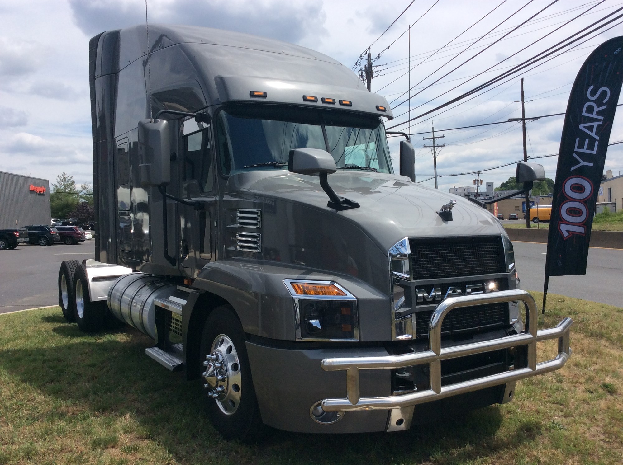 2019 Mack Anthem 1003725-02 2019 Mack Anthem 1003725-02