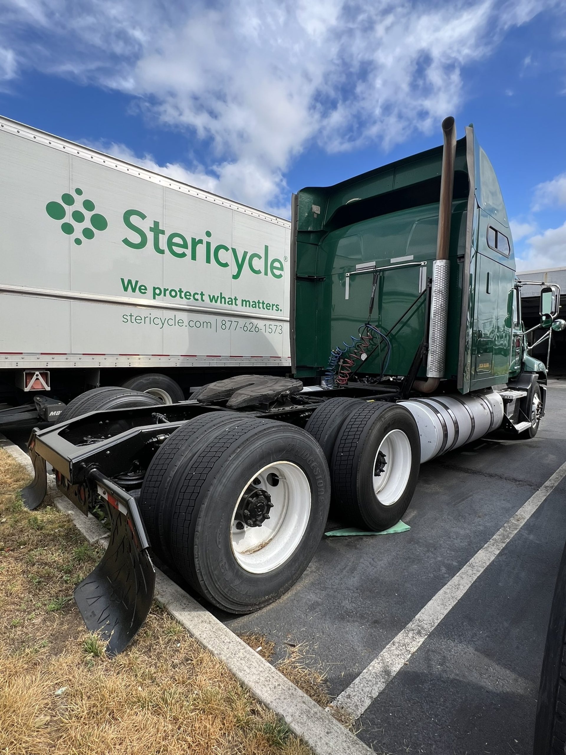 2016 MACK CXU613 1069020-03 2016 MACK CXU613 1069020-03