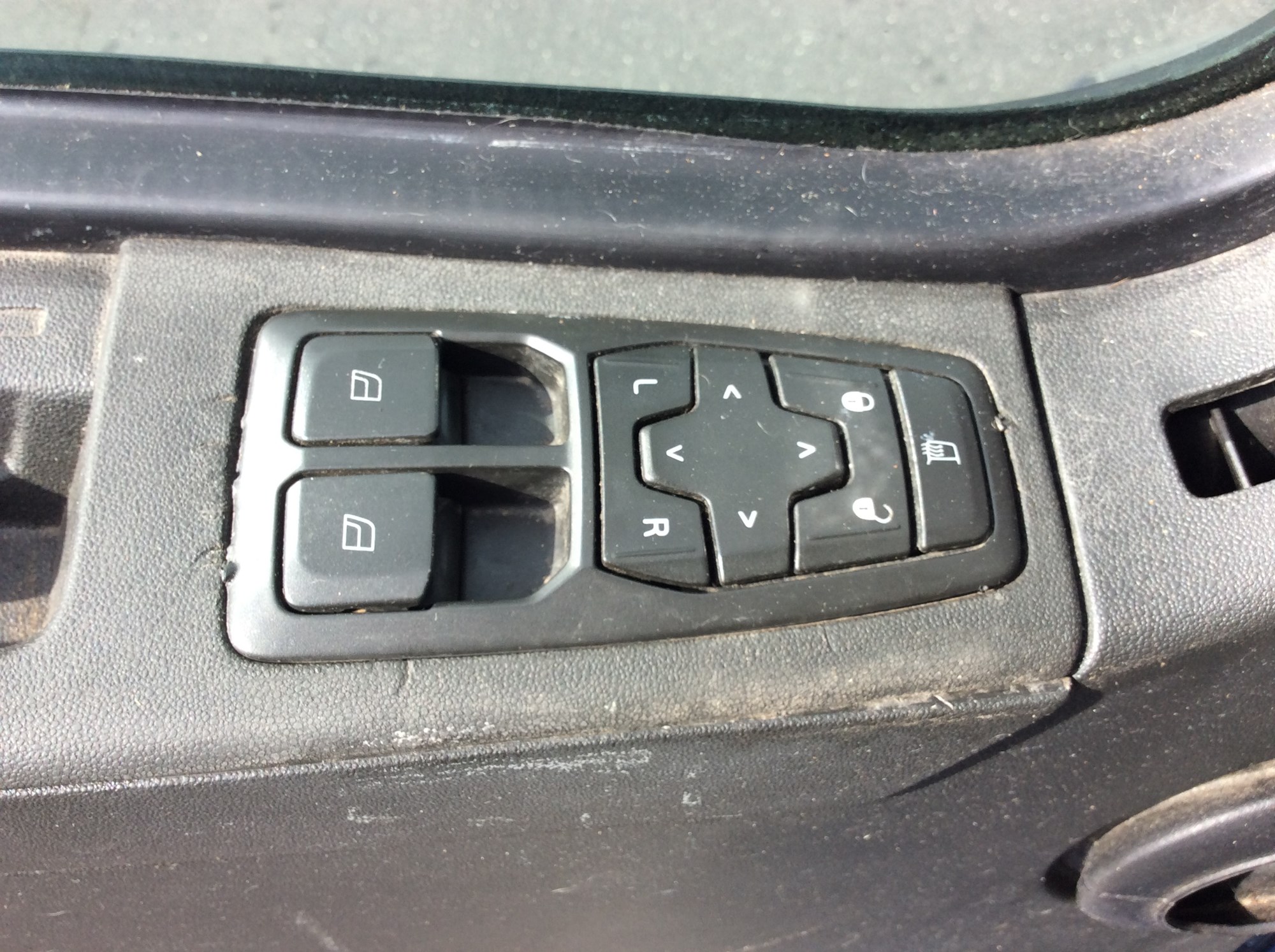 2021 Volvo VNL860 1167536-09 2021 Volvo VNL860 1167536-09