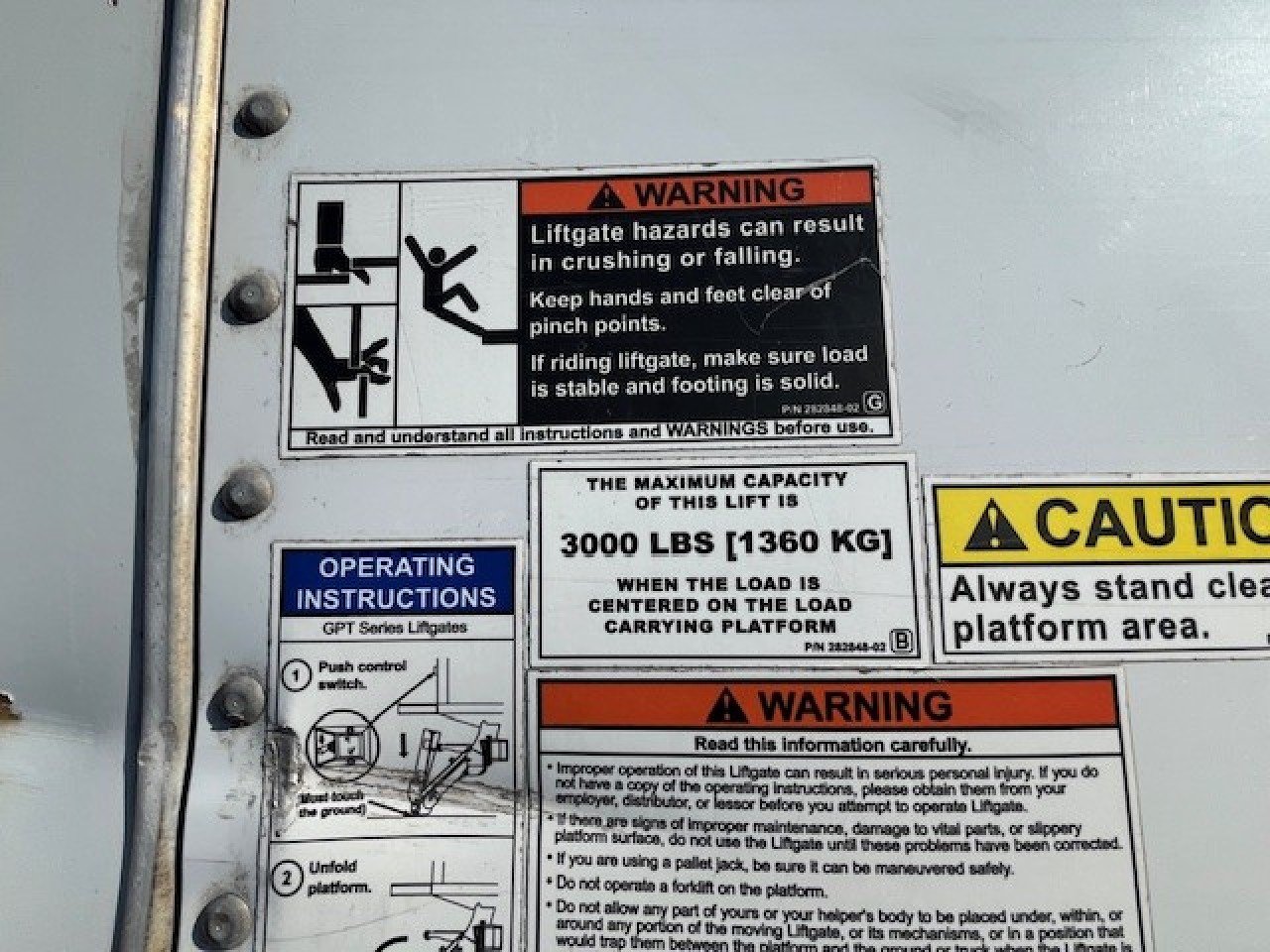 2017 HINO 268A 1001641-03 2017 HINO 268A 1001641-03