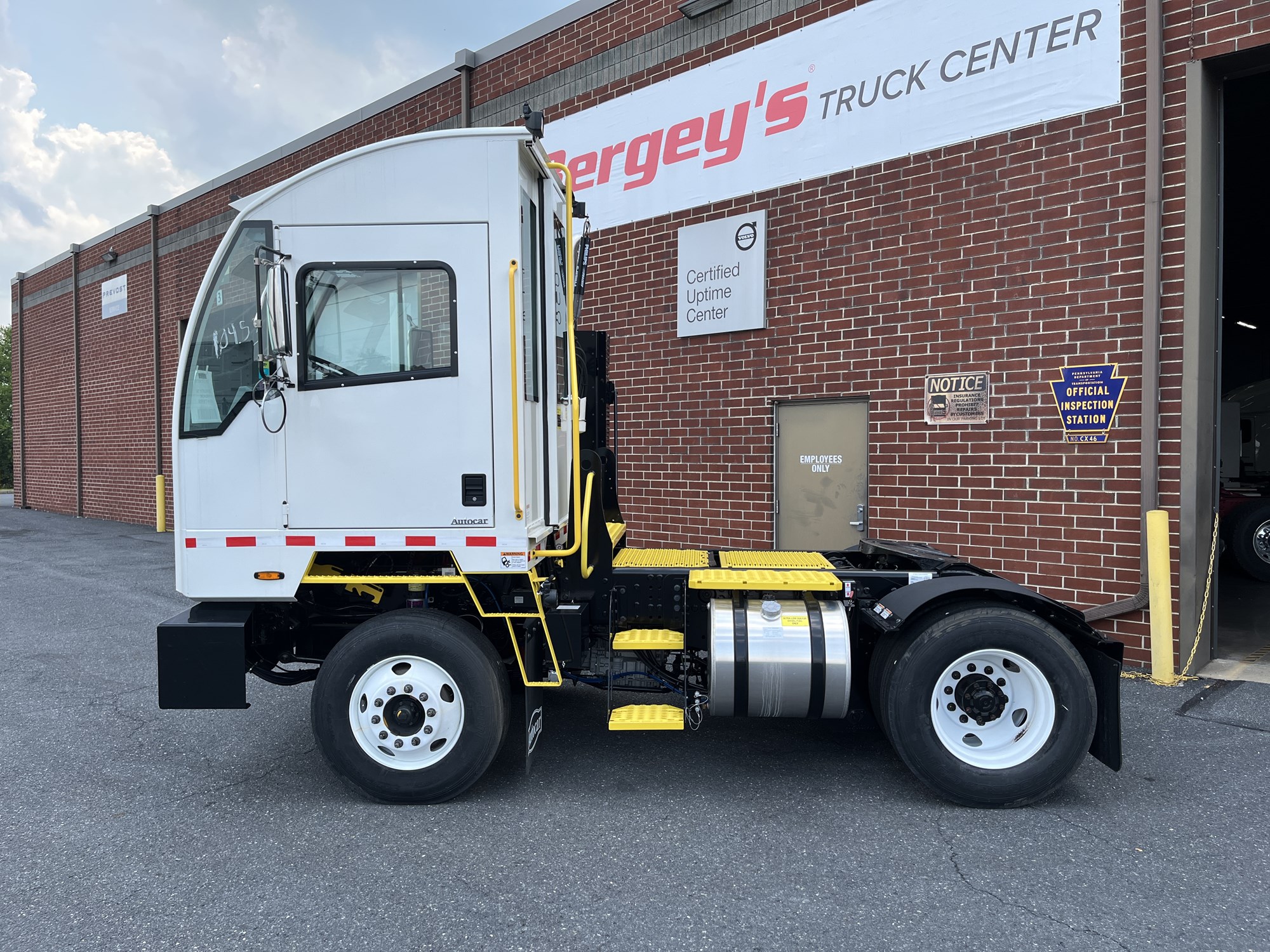 2024 AUTOCAR ACTT42 1002293-07 2024 AUTOCAR ACTT42 1002293-07