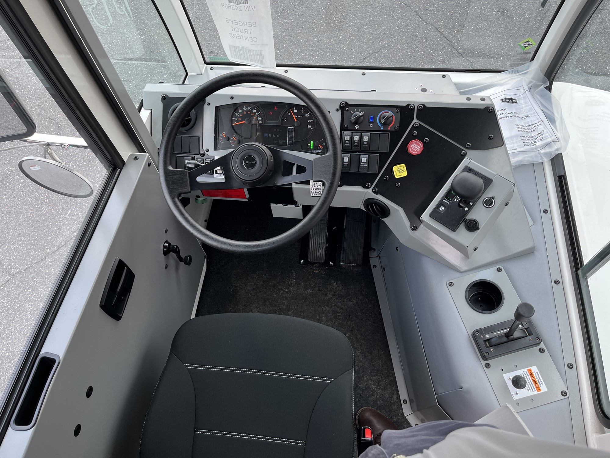 2024 AUTOCAR ACTT42 1002293-09 2024 AUTOCAR ACTT42 1002293-09