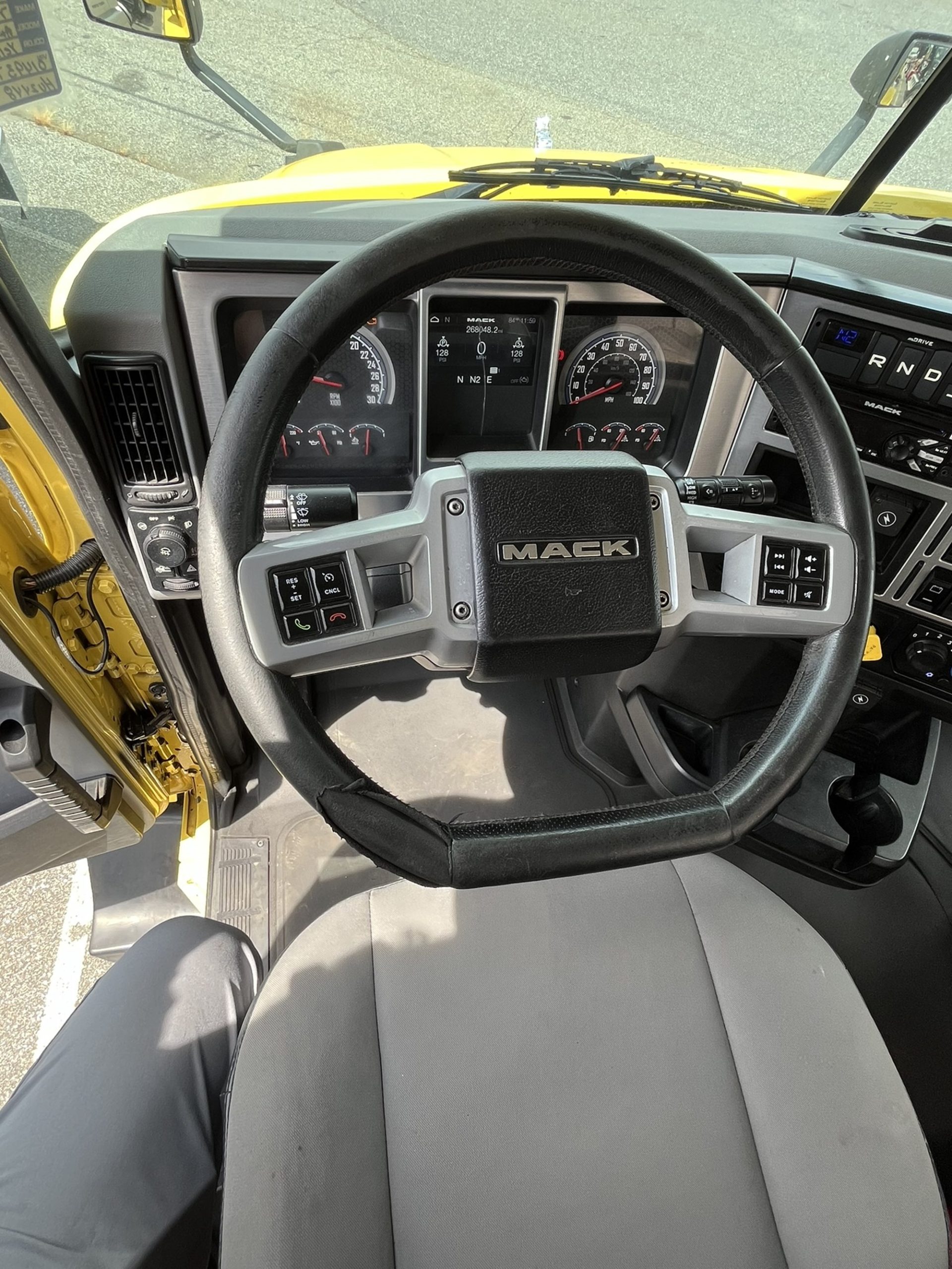 2020 Mack Anthem 1003729-05 2020 Mack Anthem 1003729-05