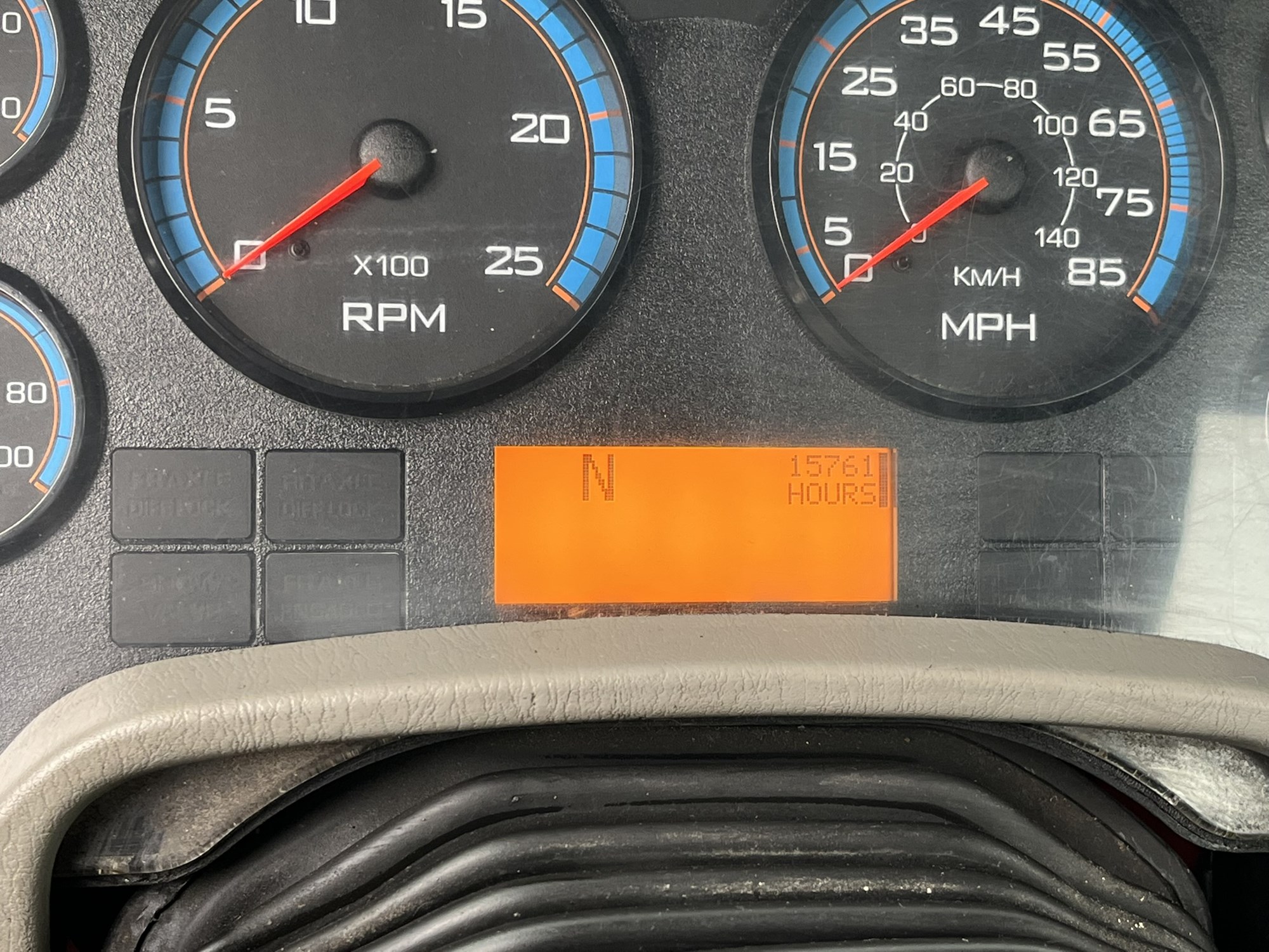 2017 International PROSTAR 2017 International PROSTAR - image 5 of 6