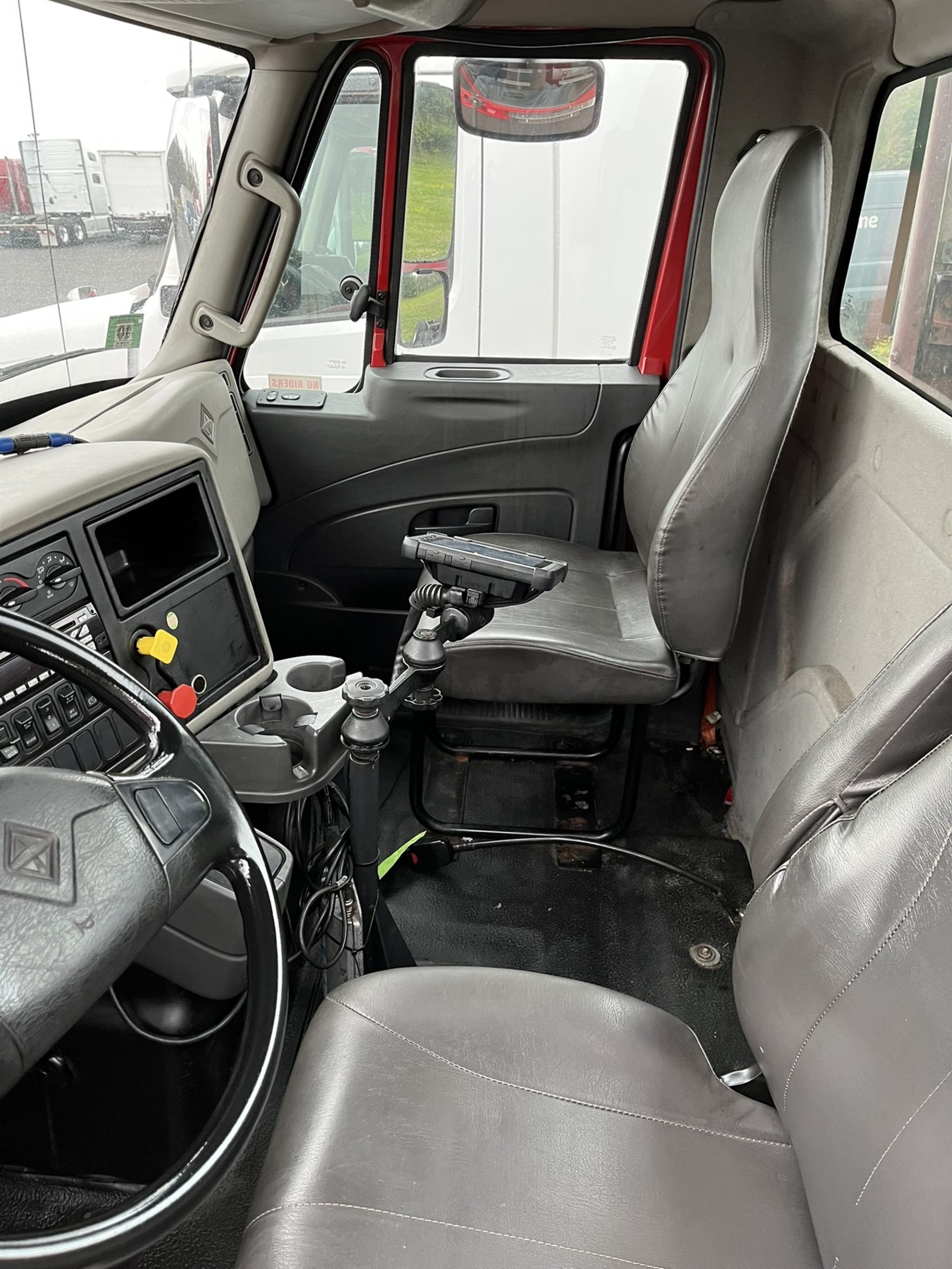 2017 International PROSTAR 1040266-07 2017 International PROSTAR 1040266-07