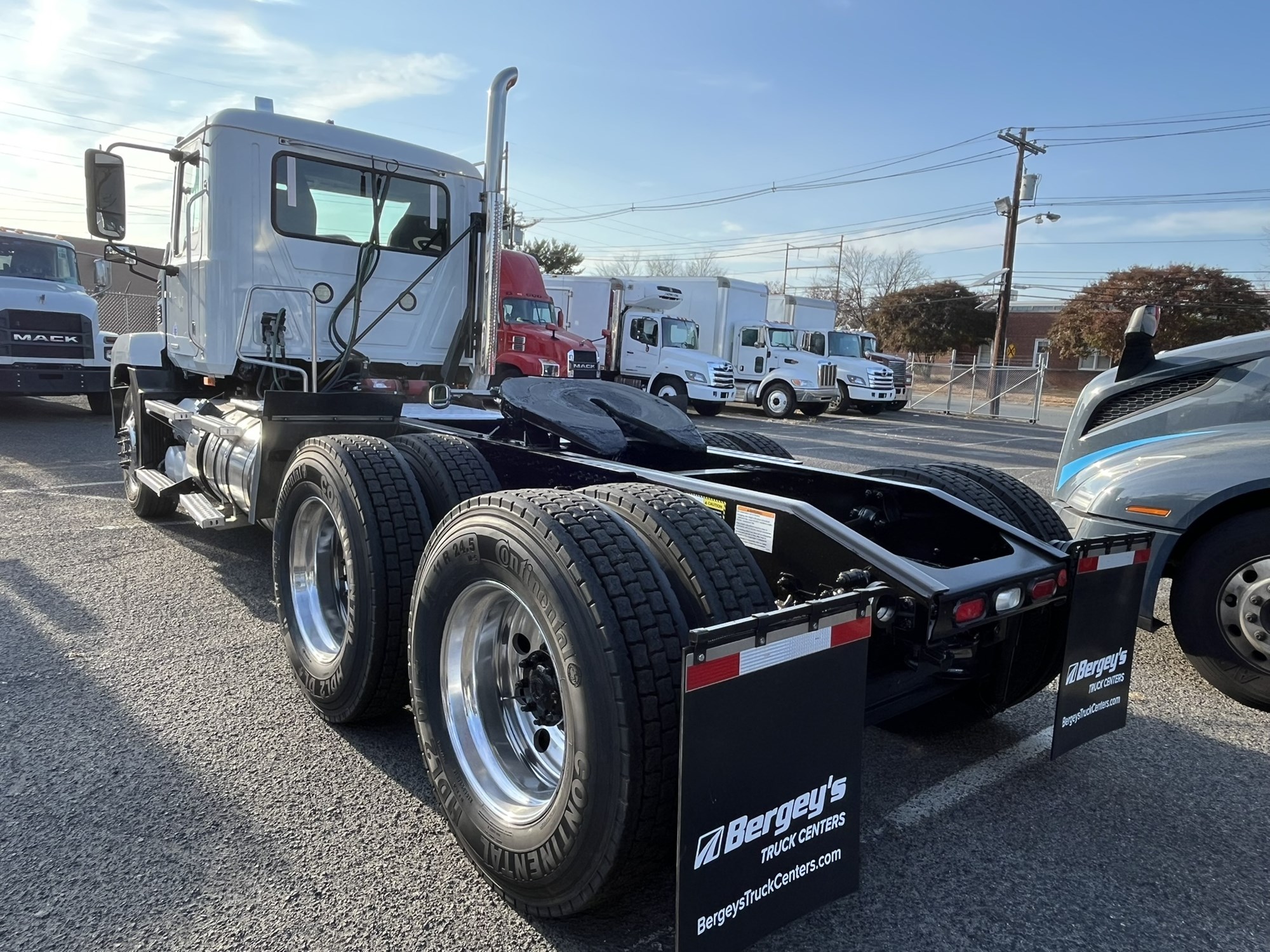 2020 MACK ANTHEM 1000477-04 2020 MACK ANTHEM 1000477-04