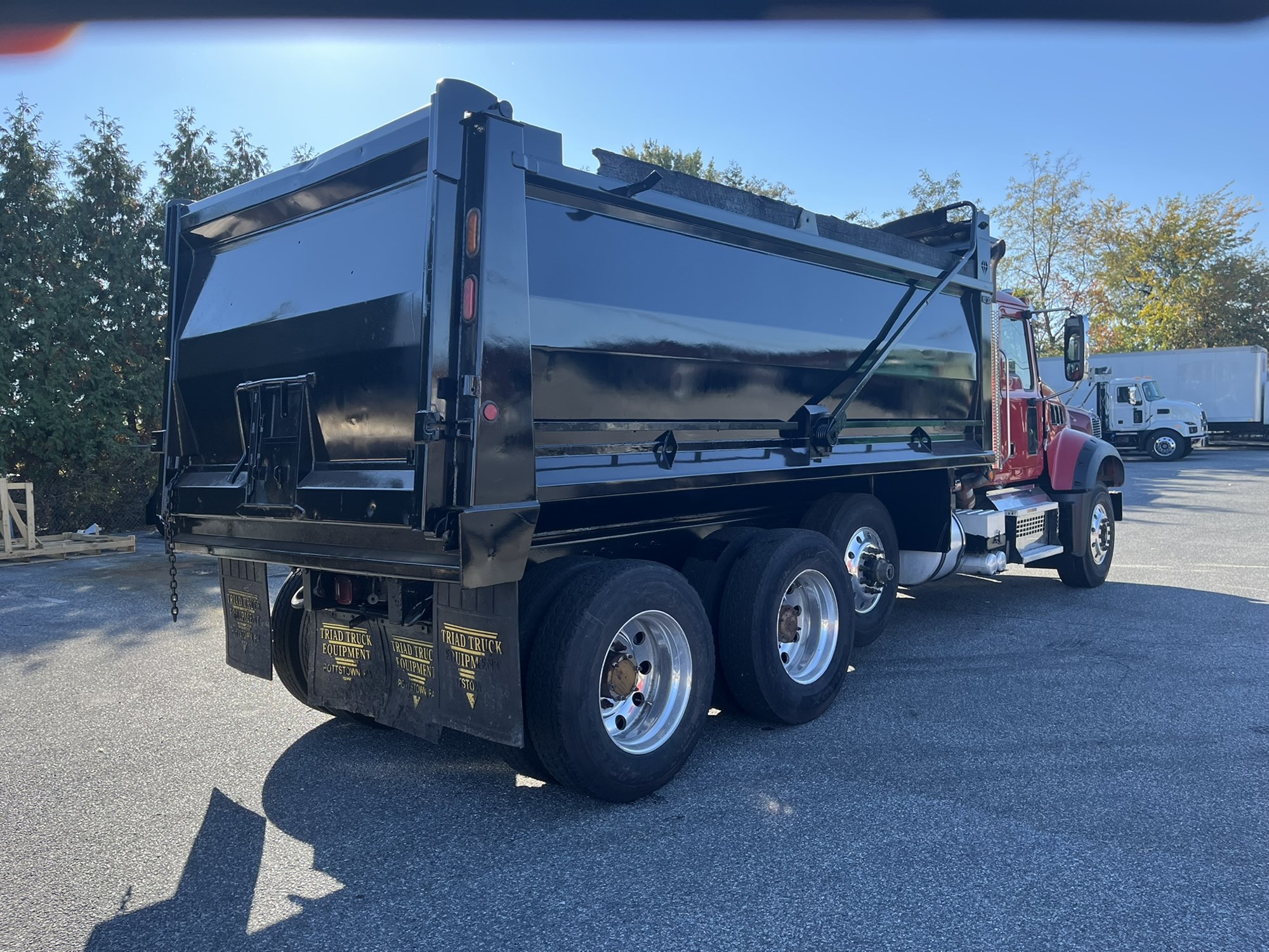 2019 MACK GR64 1052506-07 2019 MACK GR64 1052506-07