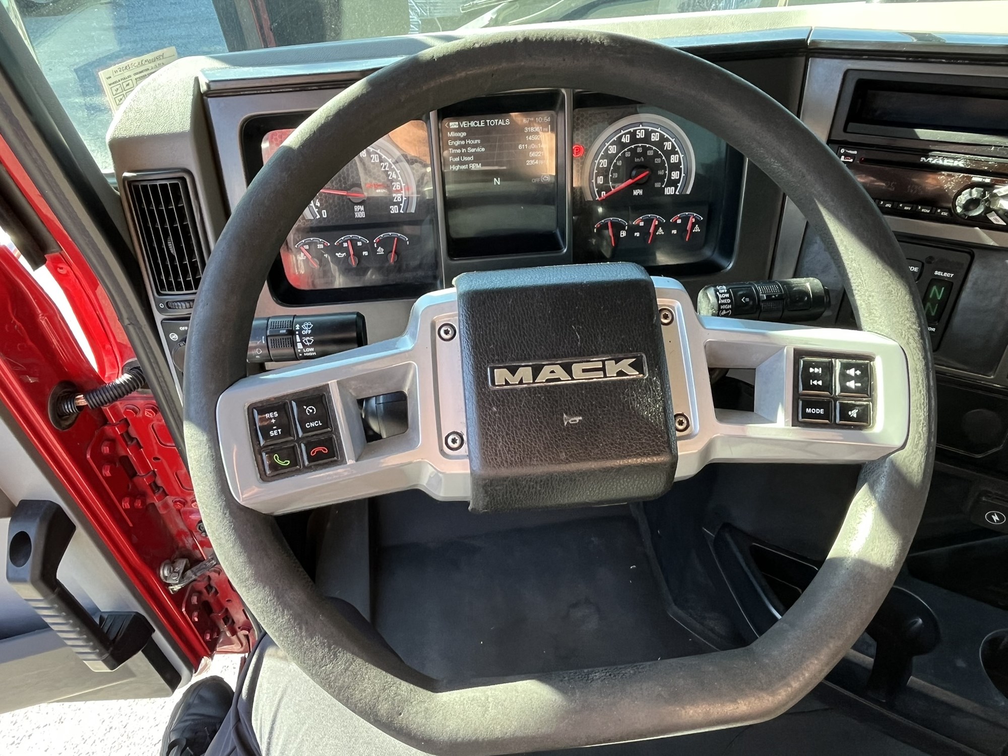 2019 MACK GR64 1052506-22 2019 MACK GR64 1052506-22