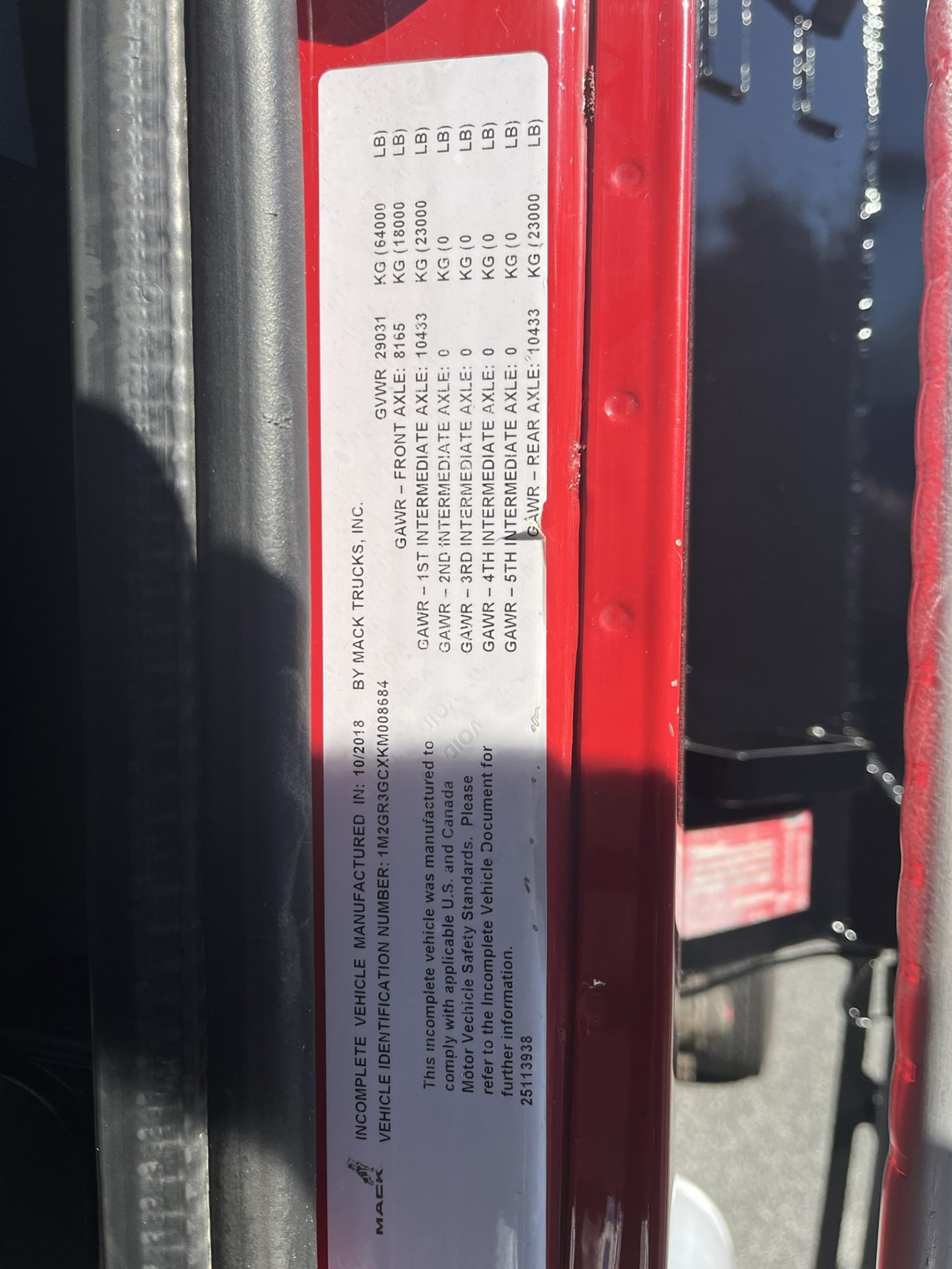 2019 MACK GR64 1052506-28 2019 MACK GR64 1052506-28