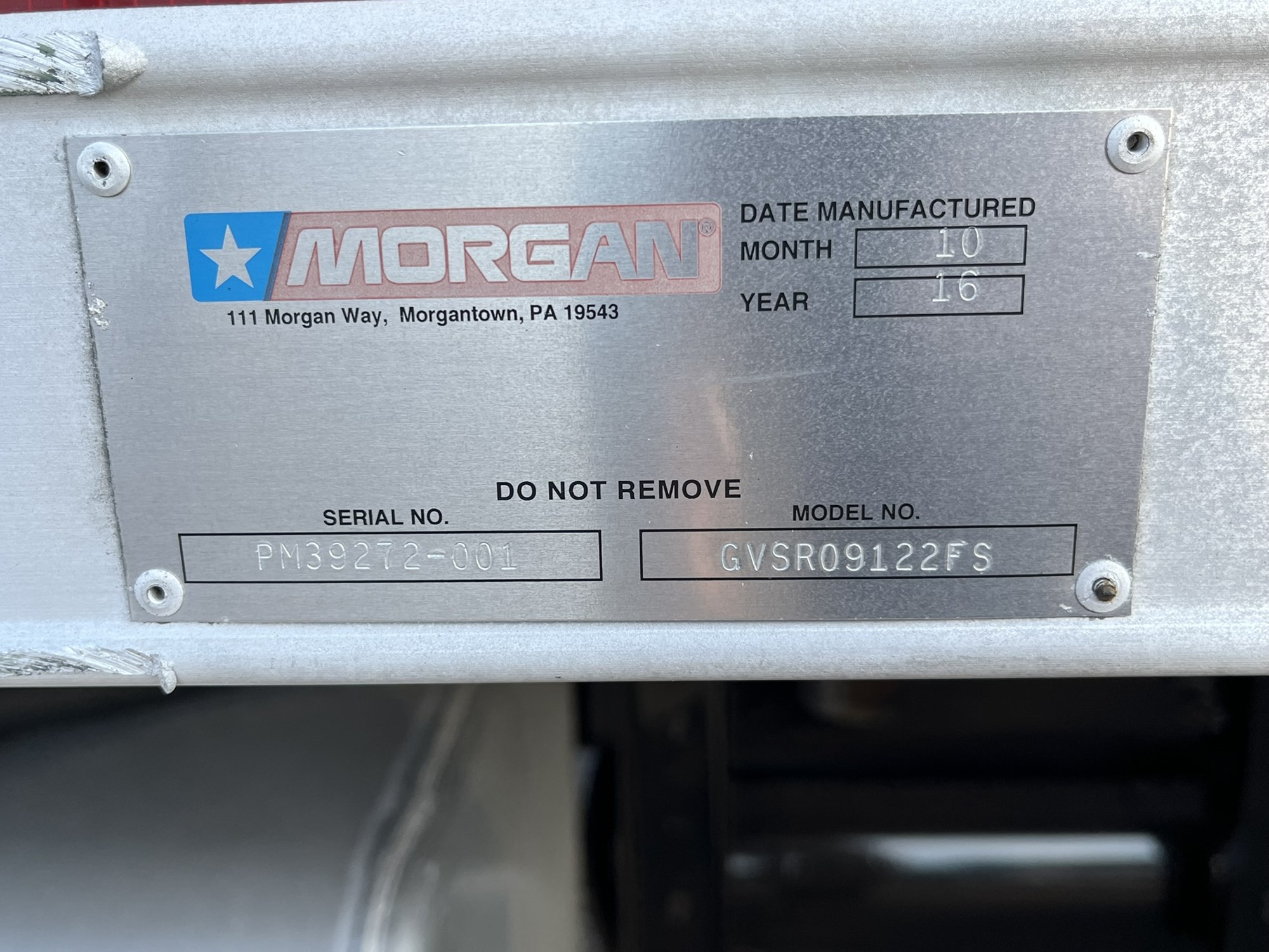 2017 Hino HINO 268 1057107-05 2017 Hino HINO 268 1057107-05