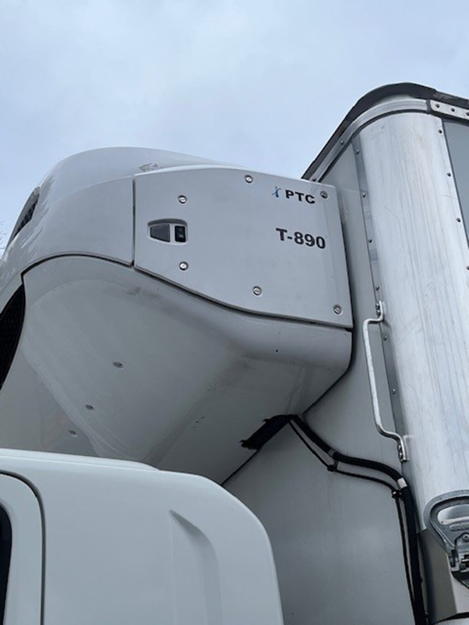 2025 ISUZU FTR - image 6 of 6