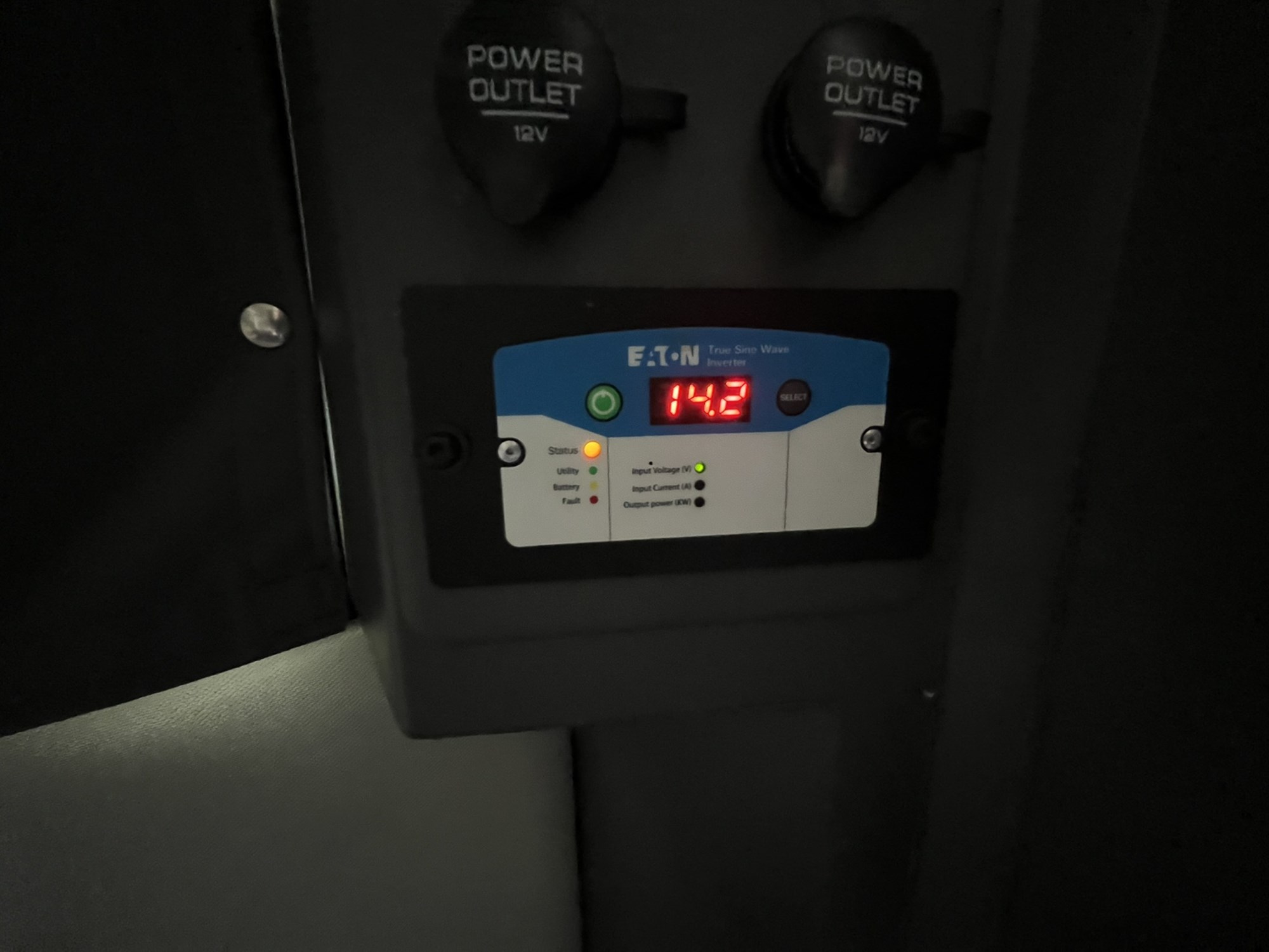 2024 Volvo VNL 860 1063746-12 2024 Volvo VNL 860 1063746-12