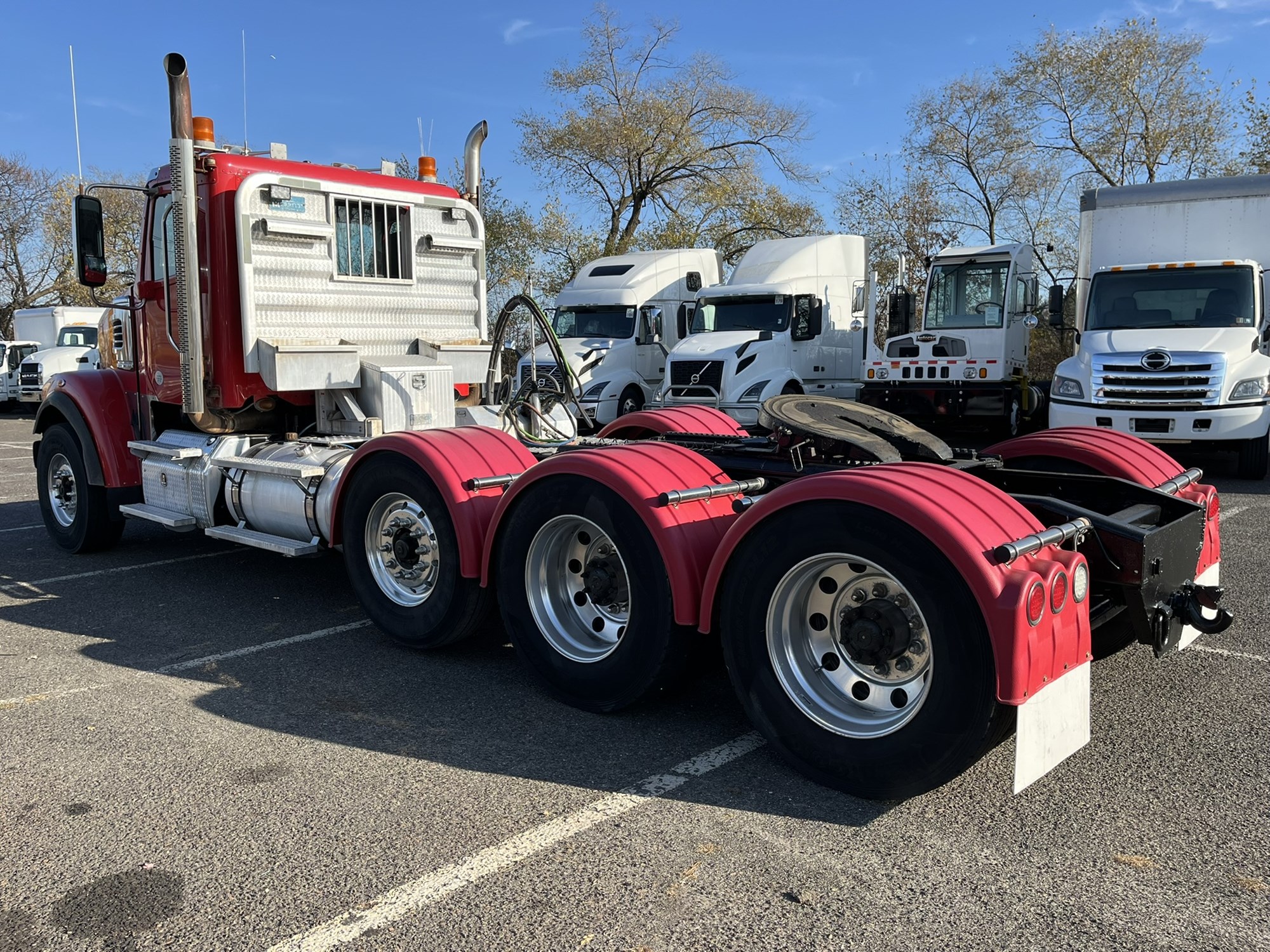 2014 Freightliner Coronado 1066596-04 2014 Freightliner Coronado 1066596-04