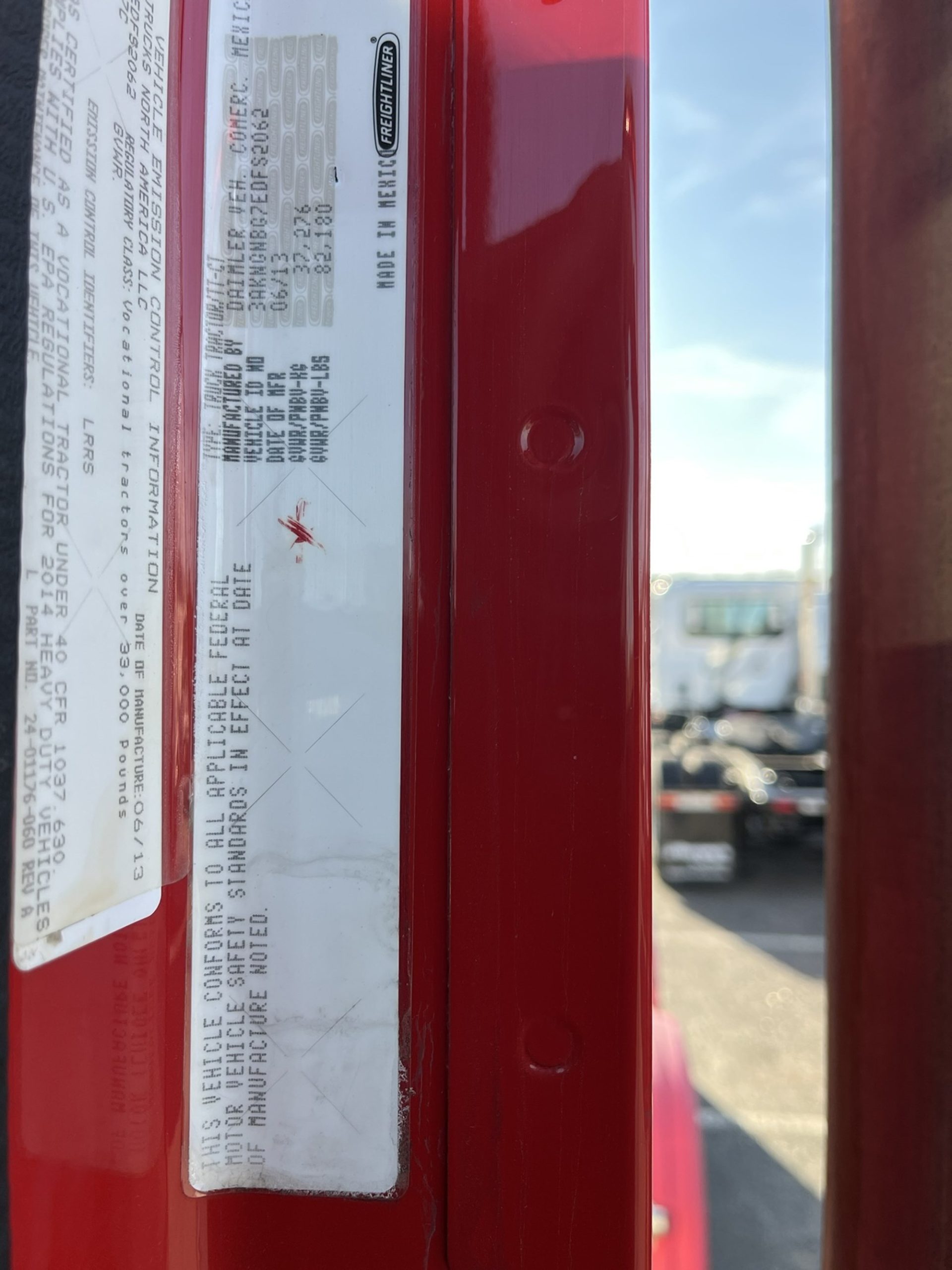 2014 Freightliner Coronado 1066596-17 2014 Freightliner Coronado 1066596-17